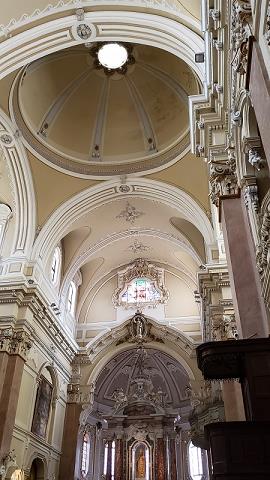 15-bazylika_san_martino_w_martina_franca.jpg