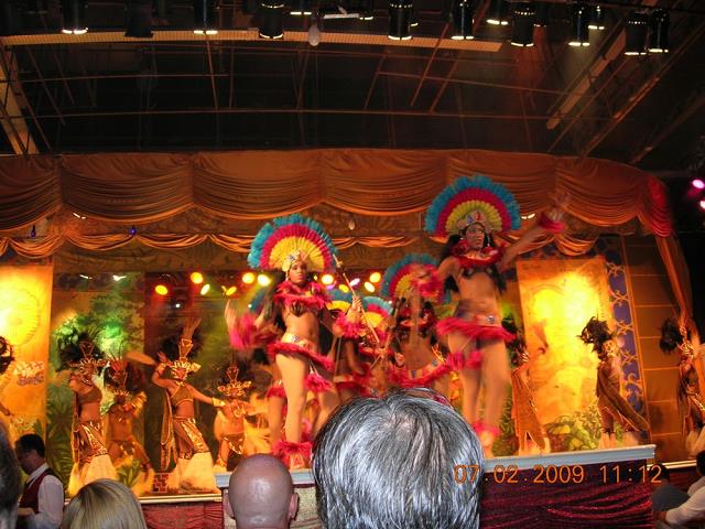 45-samba_show-_rio_de_janeiro.jpg