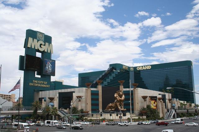 54-hotel_mgm_w_calej_okazalosci.jpg