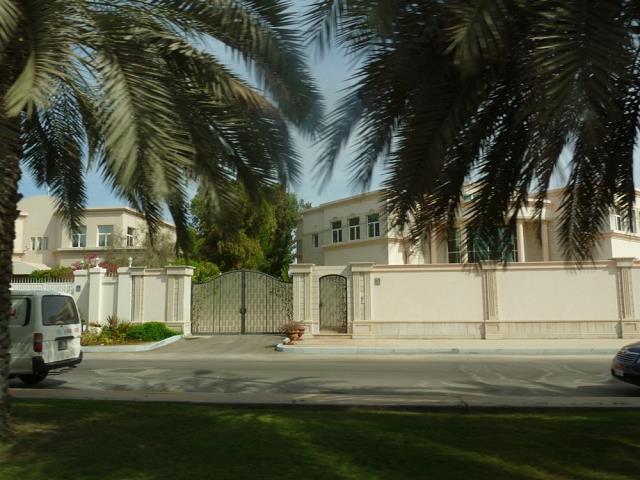 72rrezydencje_w_abu_dhabi.jpg