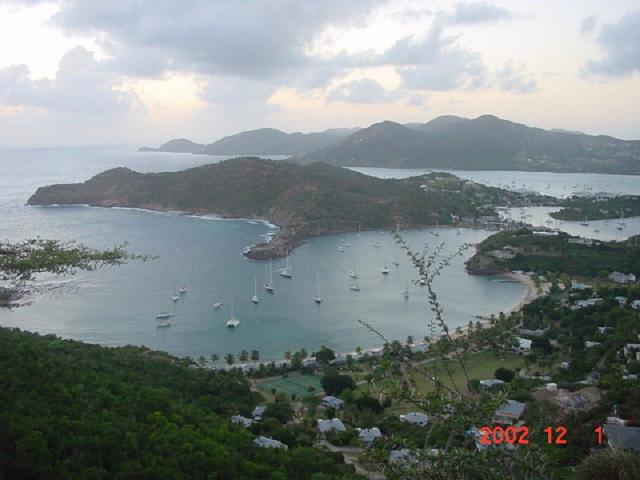 63-widok_z_shirley_heights_na_english_harbour_i__falmouth_harbour-2002.jpg