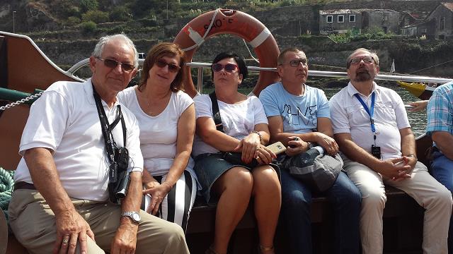 59-uczestnicy_wycieczki_na_rejsie_po_rzece_douro_w_porto.jpg