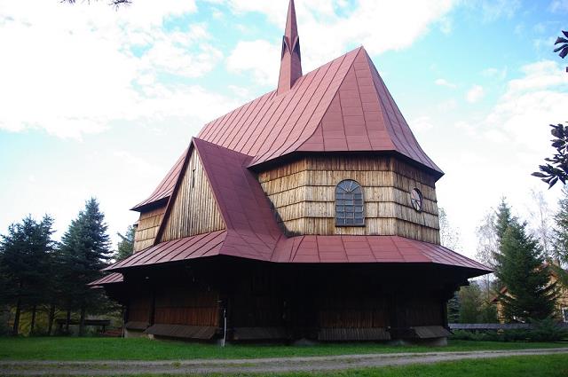 16-kosciolek_w_dwerniku.jpg