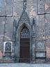 42-piekny_portal_przed_wejsciem_do_kosciola