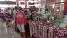 07-kolorowo_w_hali_targowej_w_papeete_-stolicy_thaiti