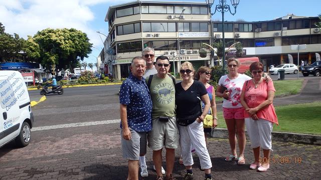 15-wojtek-witek-joe-jadwiga-ela-beata-ewa-_w_papeete.jpg
